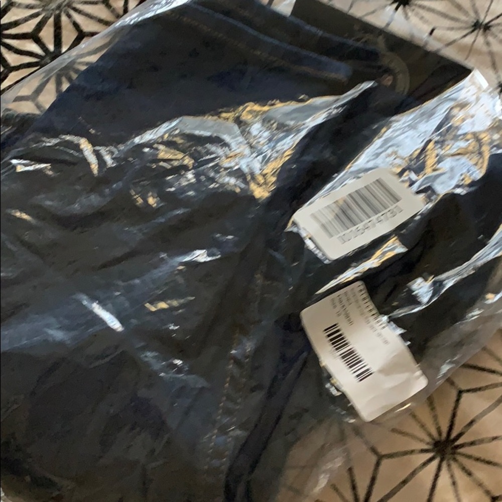 Supernatural High Rise Jeans - Picture 4 of 6
